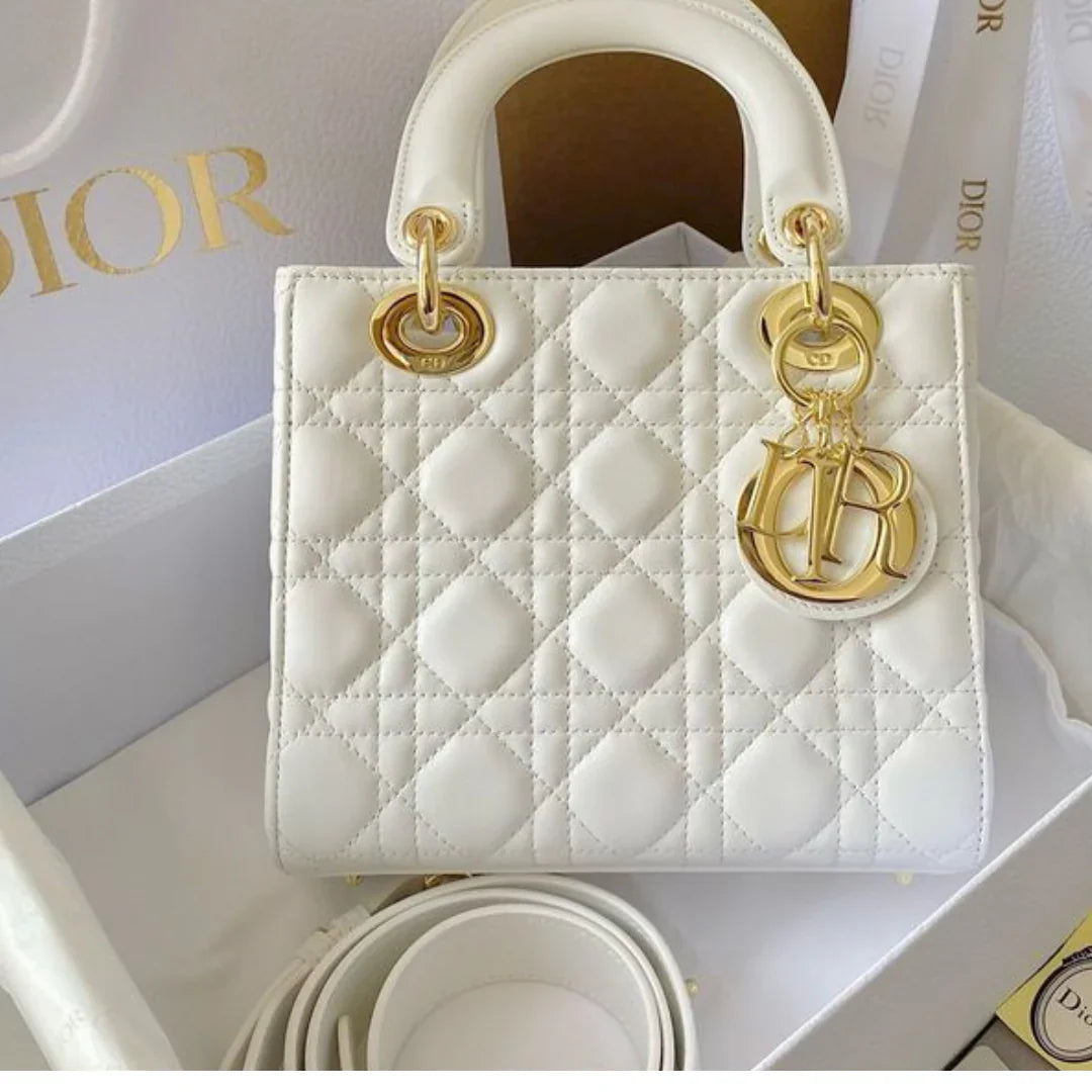 30 Years of Handcrafting Luxury Leather Bags — Direct from Our Certified Factory