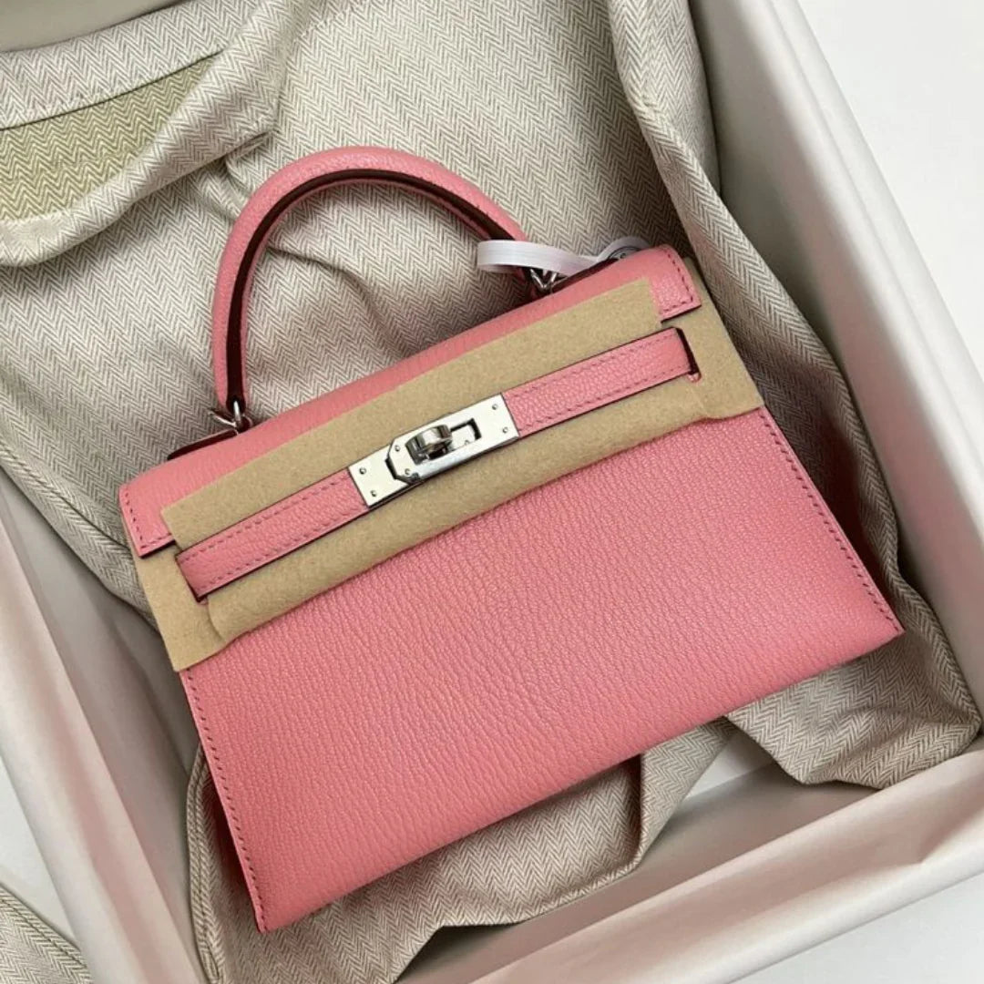 30 Years of Handcrafting Luxury Leather Bags — Direct from Our Certified Factory